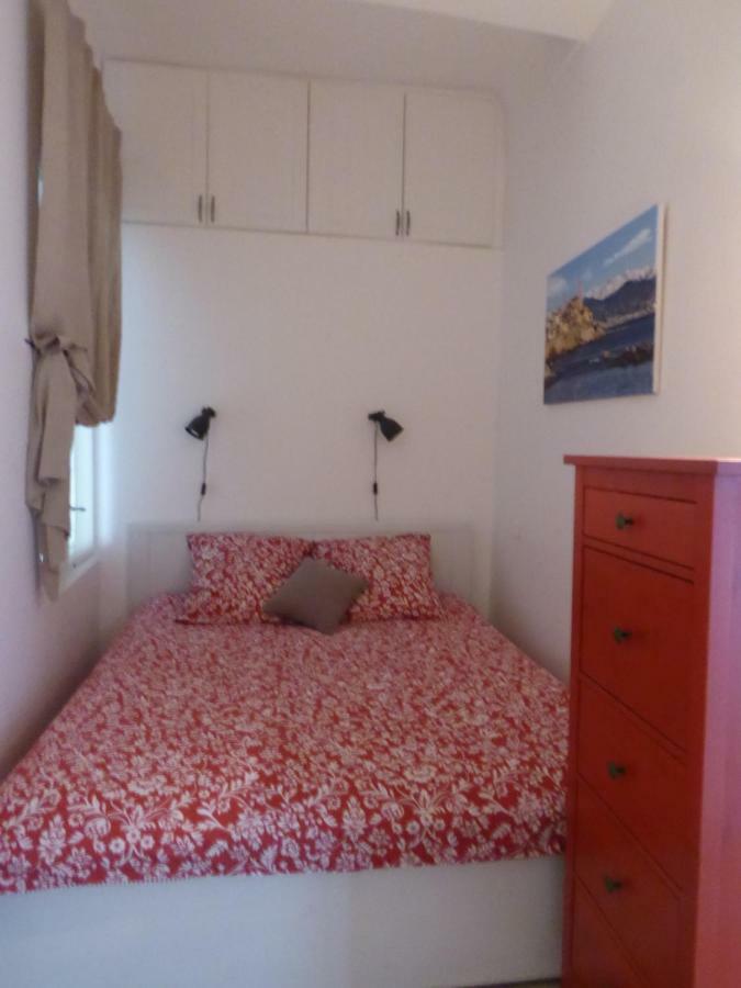 Vieille Ville 1 - Luca'S Apartment, 1 Bedroom, Max 2 Adults And 2 Kids Antibes Buitenkant foto